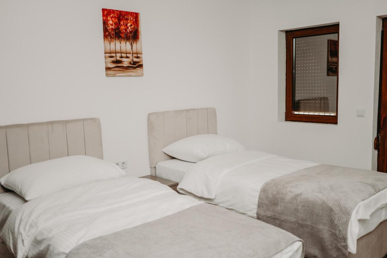 Hotel Noor Konjic Ngoại thất bức ảnh