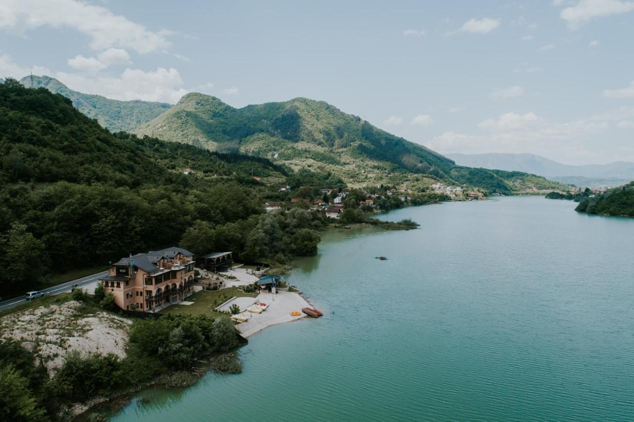 Hotel Noor Konjic Ngoại thất bức ảnh