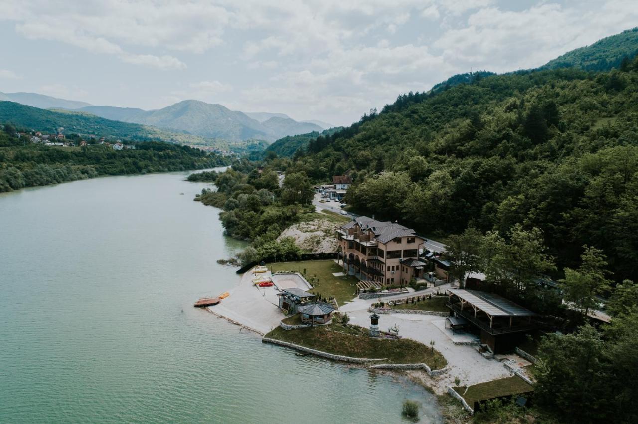 Hotel Noor Konjic Ngoại thất bức ảnh