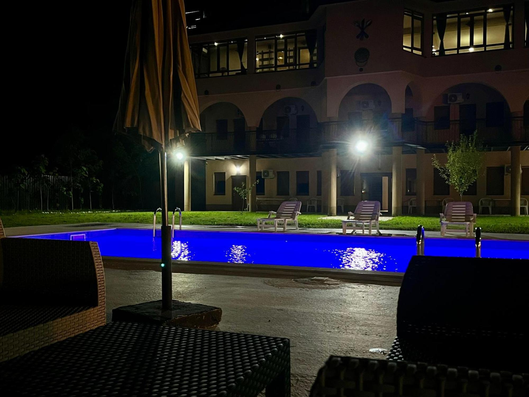 Hotel Noor Konjic Ngoại thất bức ảnh