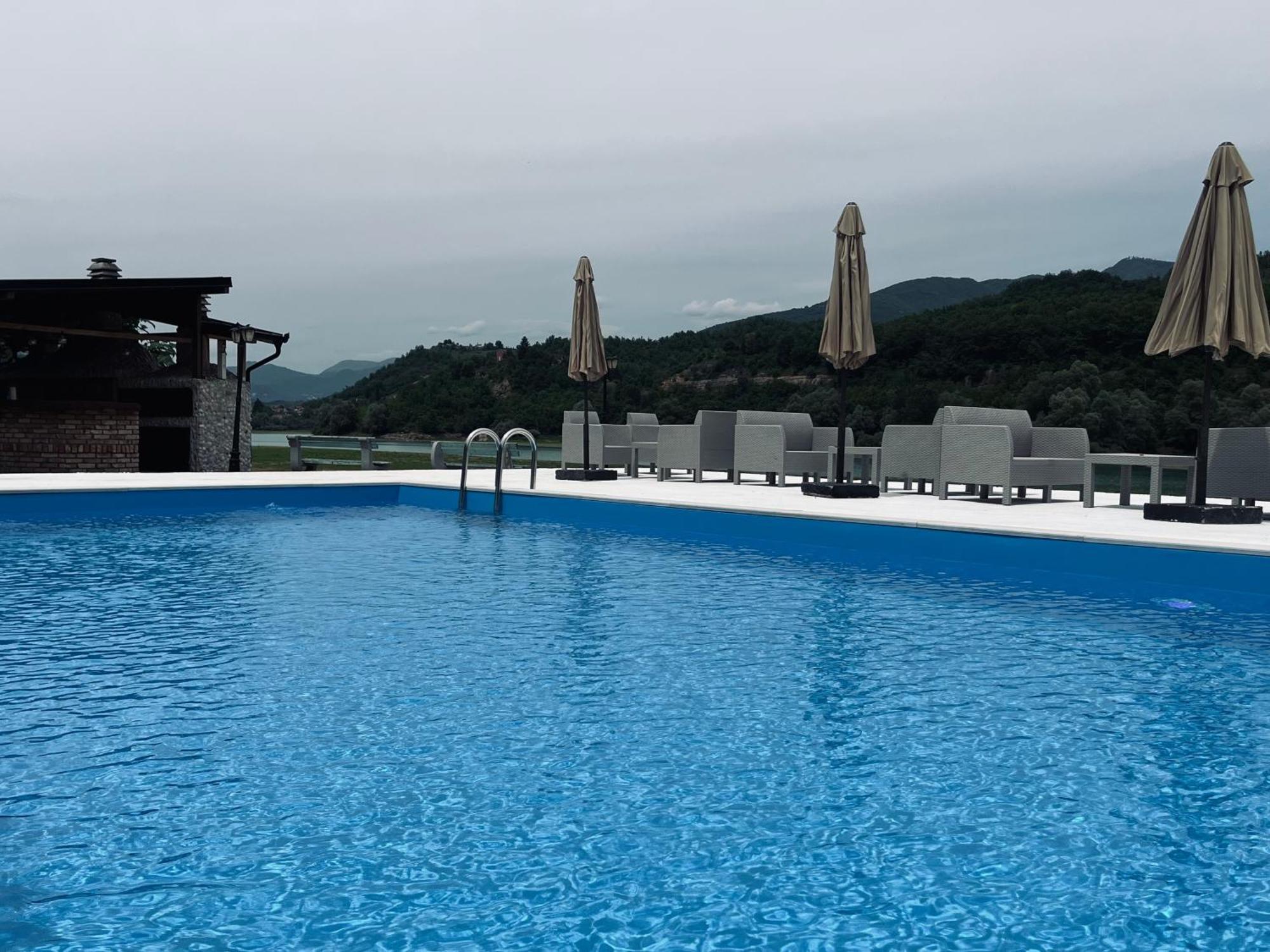 Hotel Noor Konjic Ngoại thất bức ảnh