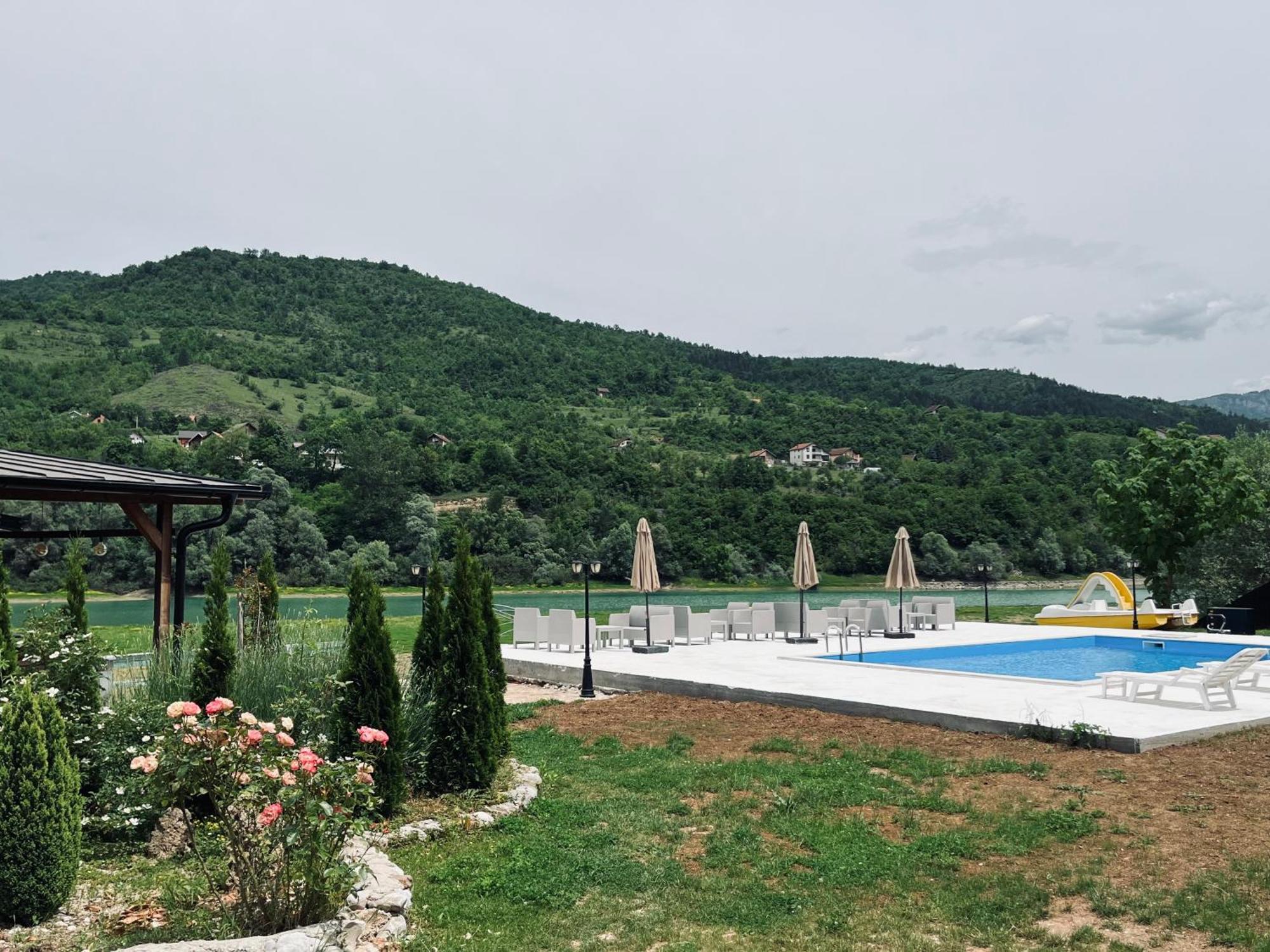 Hotel Noor Konjic Ngoại thất bức ảnh